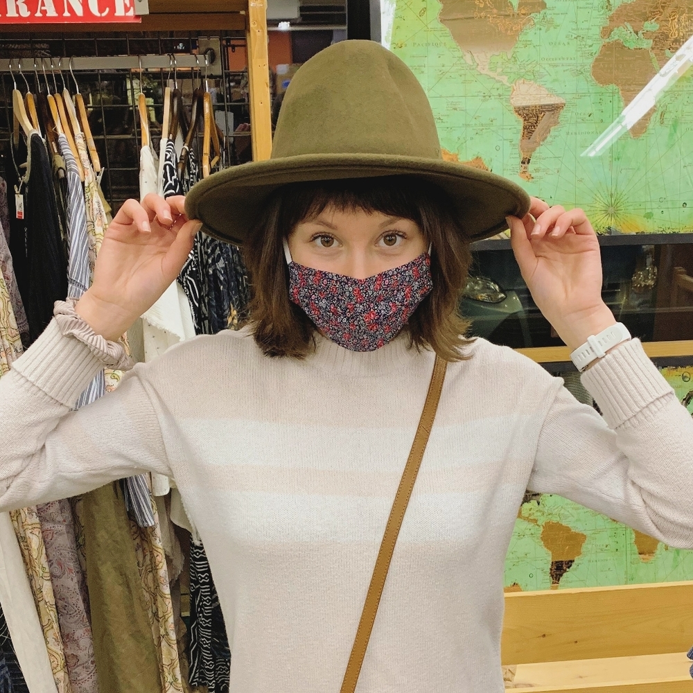 Meet your Posher, Lynnae